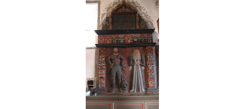 Sazbödener Kirche Doppelgrabmal von 1594
